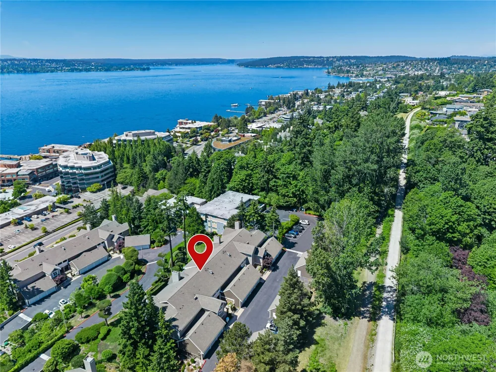 5404 Lake Washington Boulevard NE #B Kirkland, WA 98033
