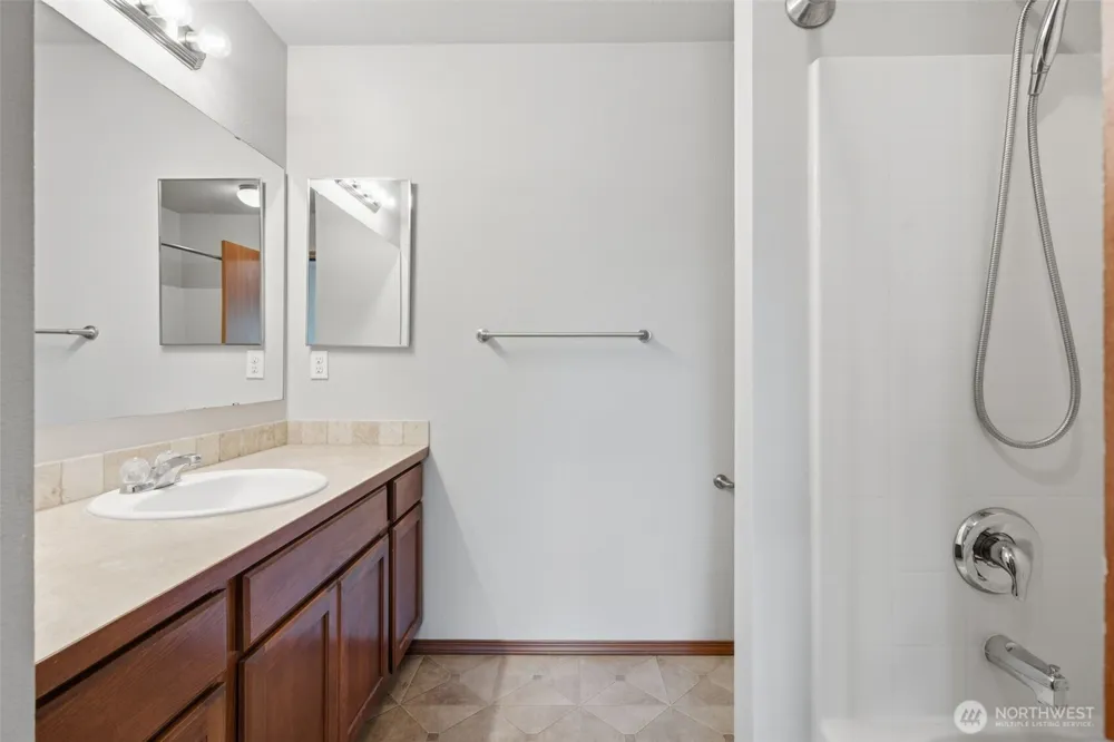 512 Stadium Court Napavine, WA 98565