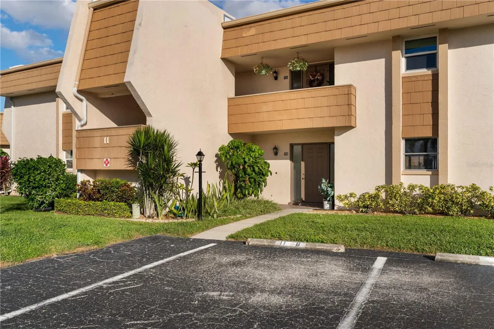 1080 BAL HARBOR BOULEVARD #11B Punta Gorda, FL 33950