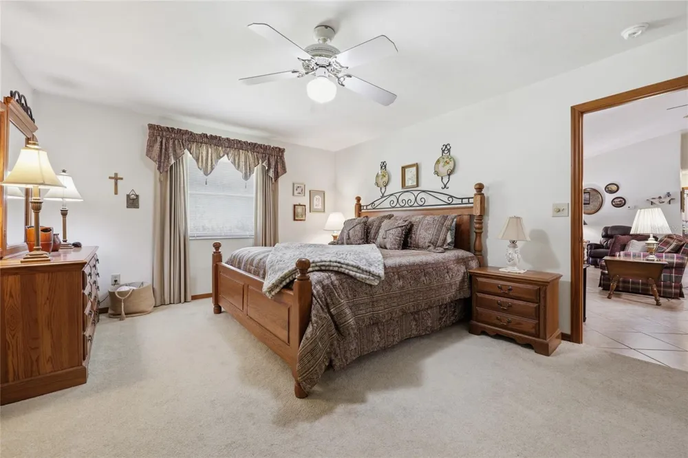 561 SE 28TH STREET Melrose, FL 32666