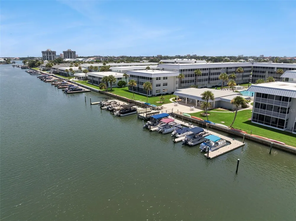 315 CAUSEWAY #B302 New Smyrna Beach, FL 32169