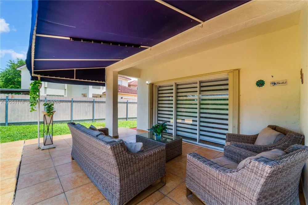 15819 SW 54th Ter Miami, FL 33185