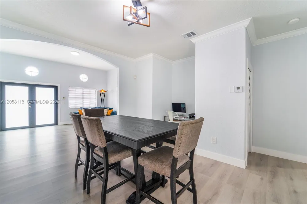 15819 SW 54th Ter Miami, FL 33185
