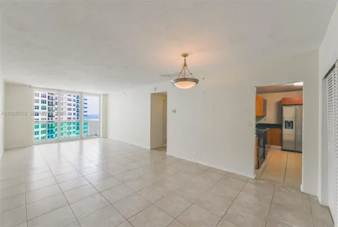 3001 S Ocean Dr #749