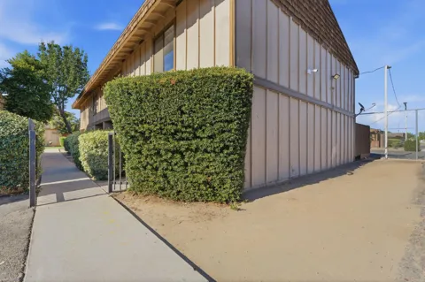 1221 Peach Avenue #112