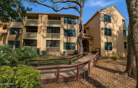 1401 S Palmetto Avenue #215