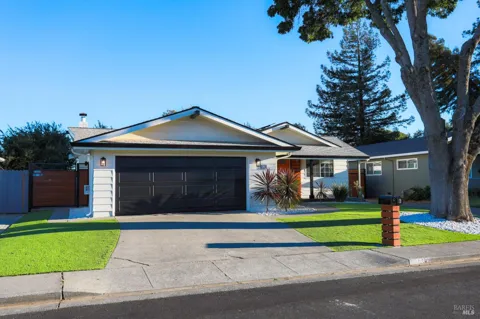 1367 Flint Way