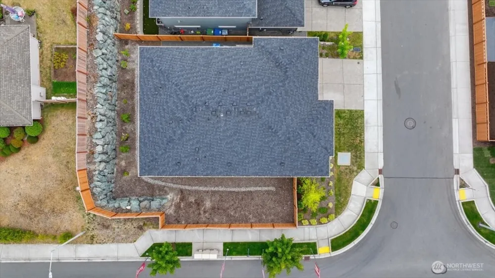 16005 57th Avenue W Edmonds, WA 98026