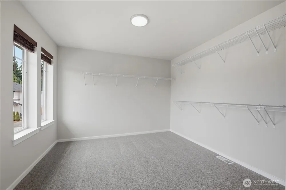 16005 57th Avenue W Edmonds, WA 98026