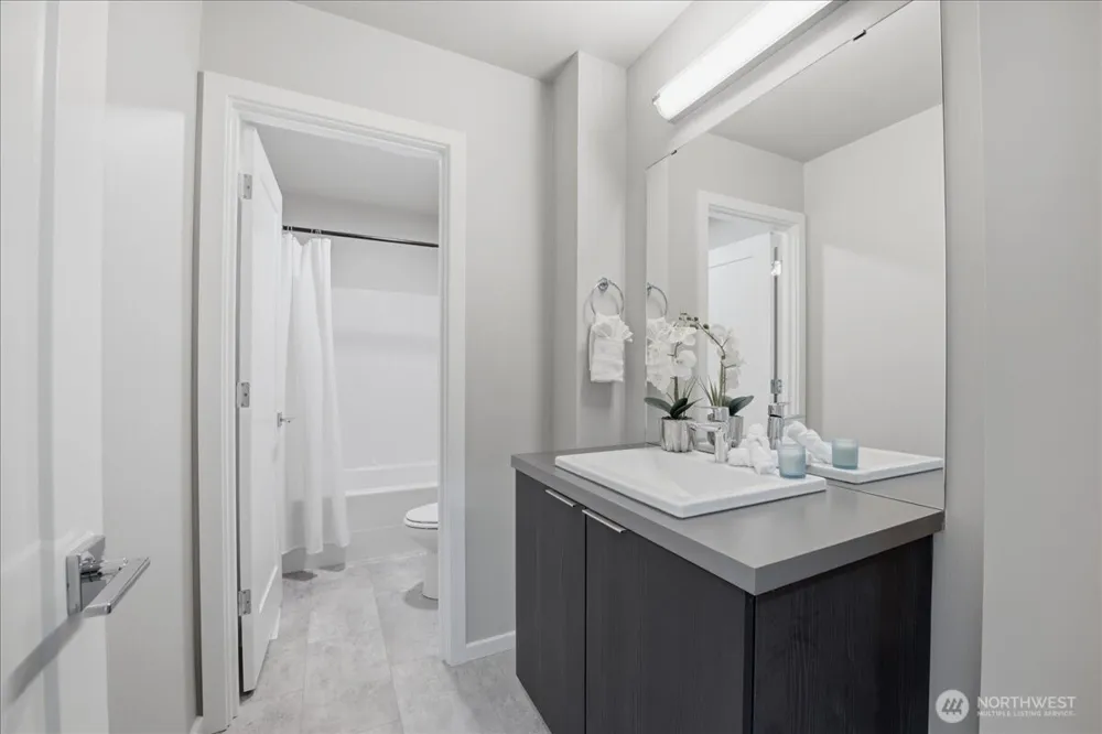 16005 57th Avenue W Edmonds, WA 98026