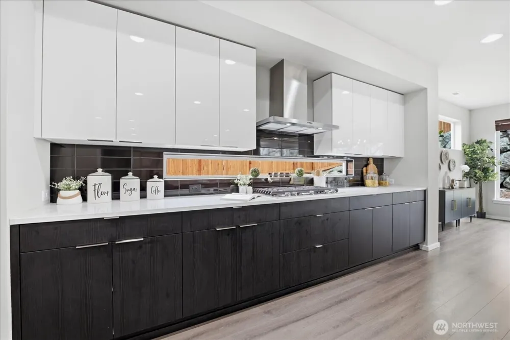 16005 57th Avenue W Edmonds, WA 98026