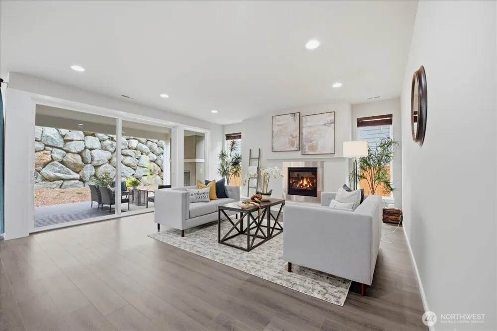 16005 57th Avenue W Edmonds, WA 98026