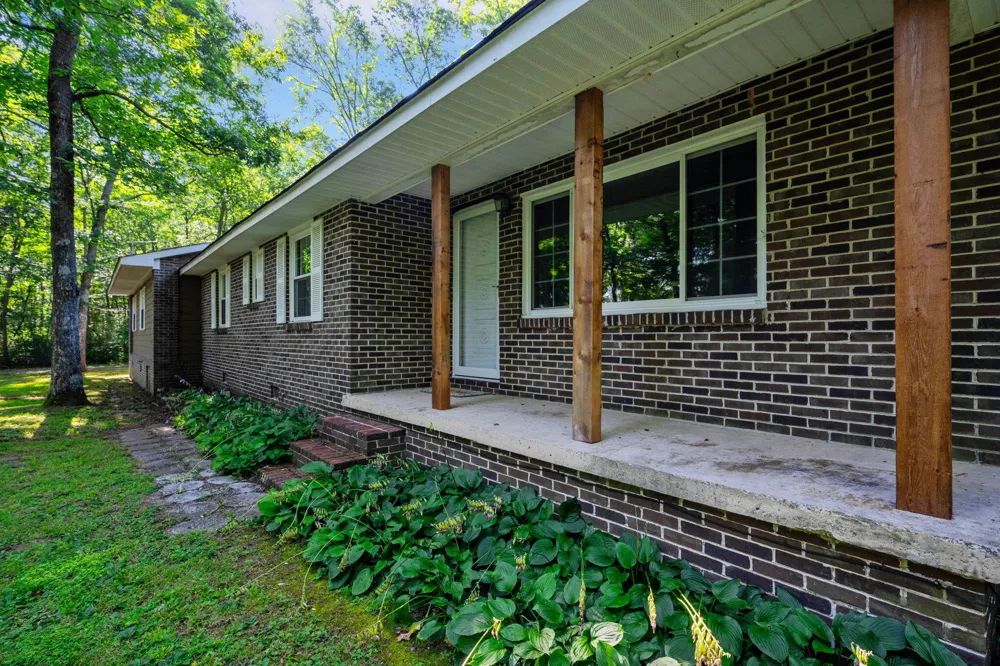 1688 Ga 136 Trenton, GA 30752