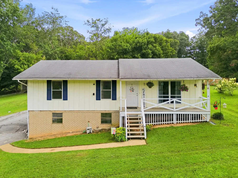 9008 Birchwood Pike Harrison, TN 37341