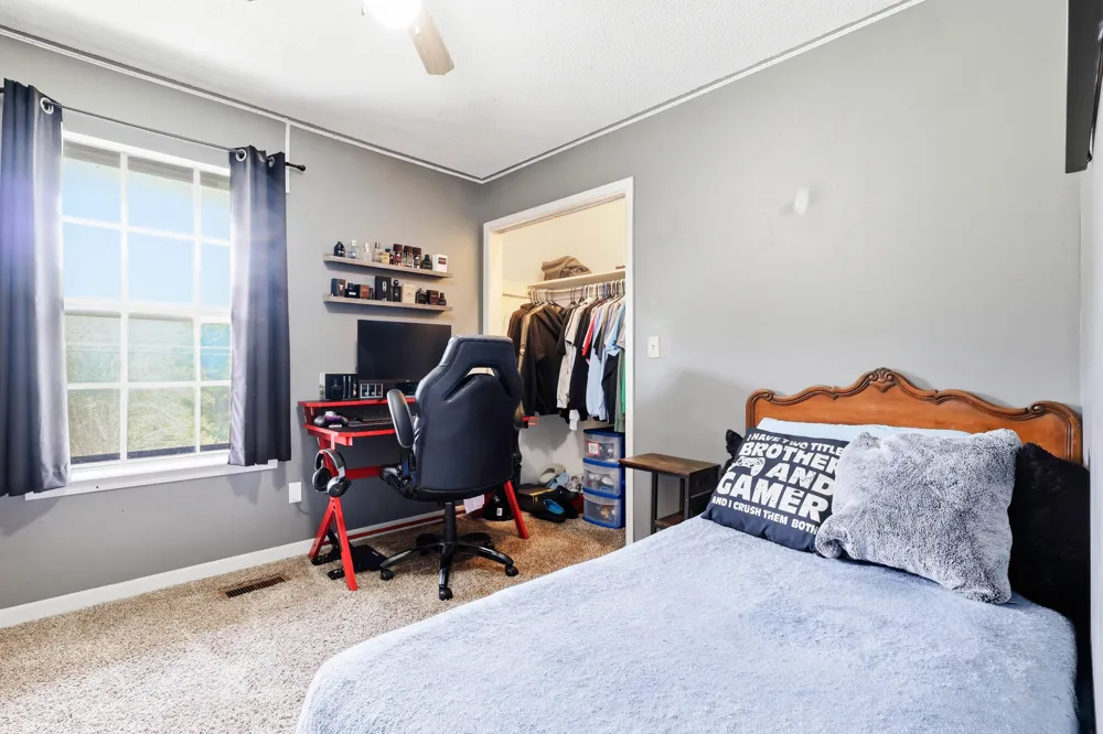 9008 Birchwood Pike Harrison, TN 37341