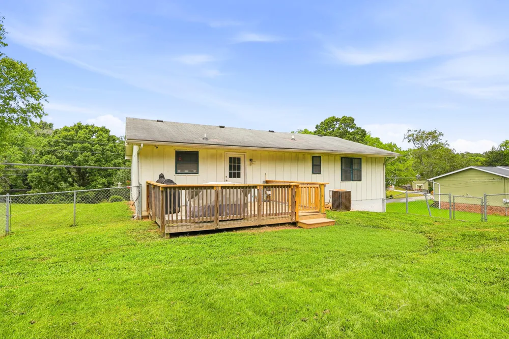 9008 Birchwood Pike Harrison, TN 37341