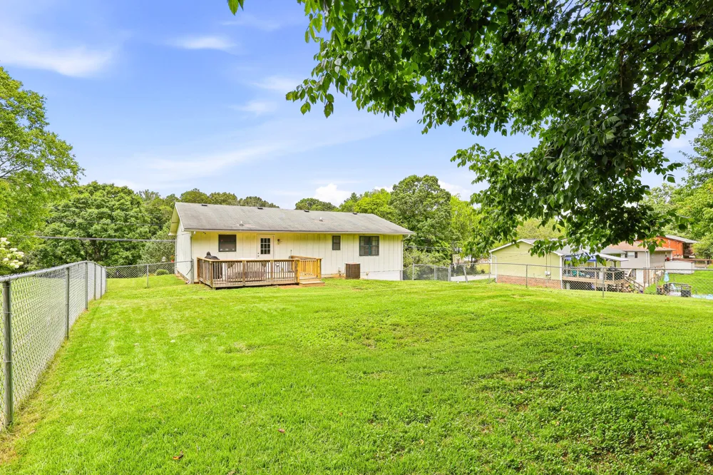 9008 Birchwood Pike Harrison, TN 37341