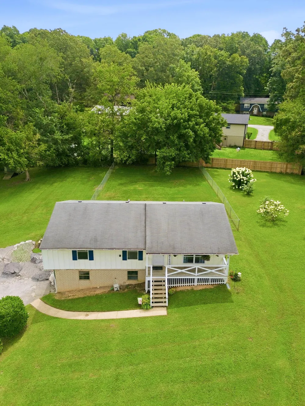 9008 Birchwood Pike Harrison, TN 37341