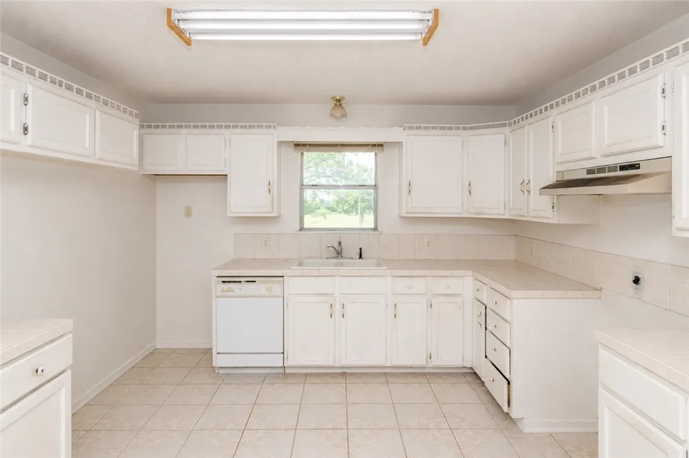 435 County Road 369 Sandia, TX 78383