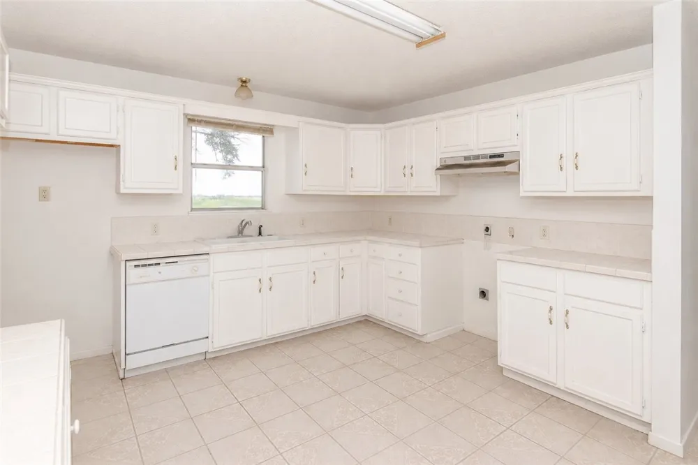 435 County Road 369 Sandia, TX 78383