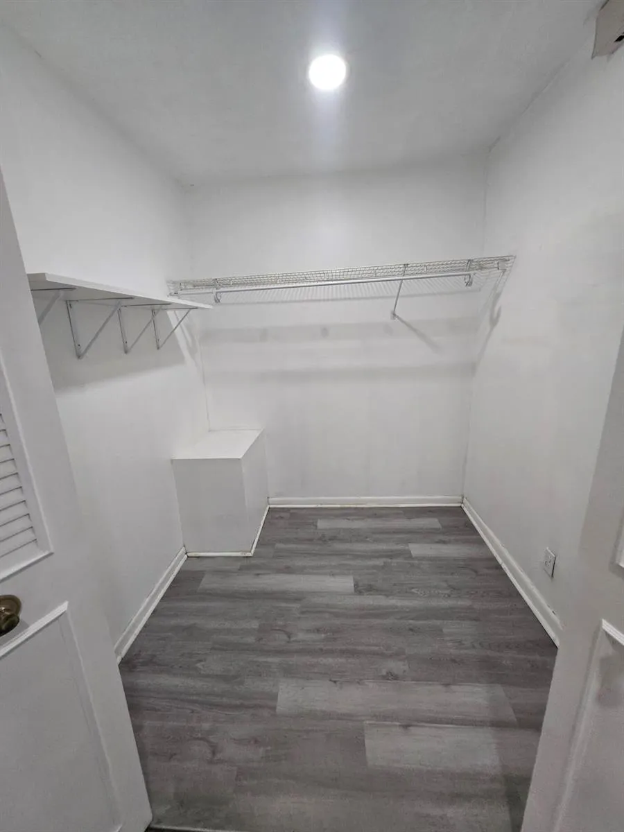 8305 HOGAN ROAD Jacksonville, FL 32216