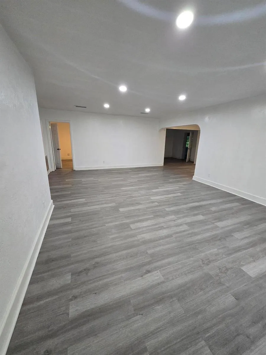 8305 HOGAN ROAD Jacksonville, FL 32216
