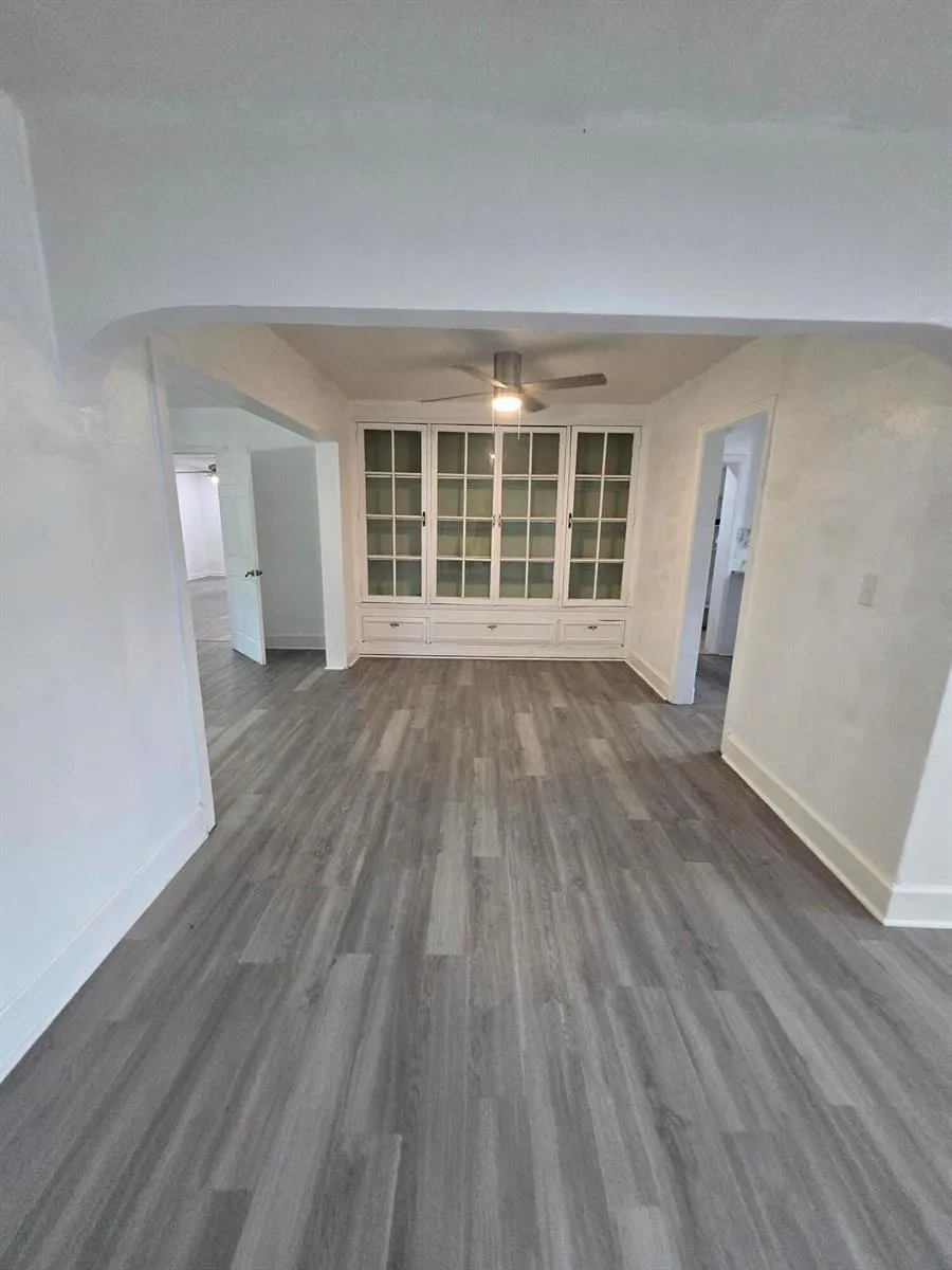 8305 HOGAN ROAD Jacksonville, FL 32216