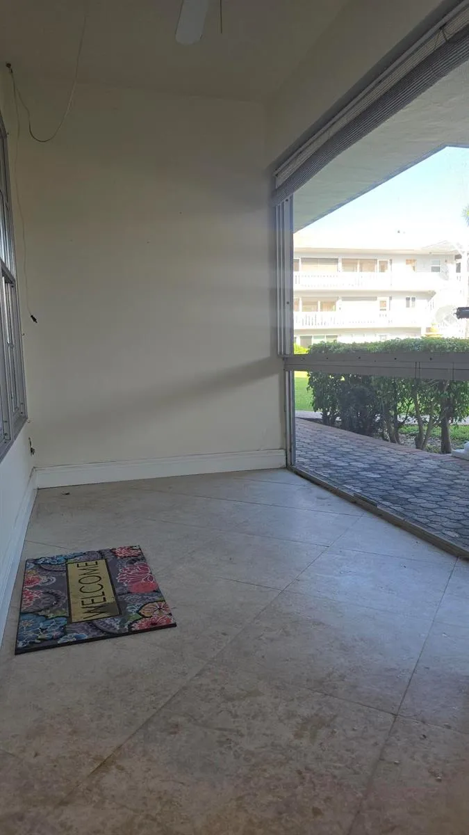 1965 SE 5TH COURT #104 Pompano Beach, FL 33060