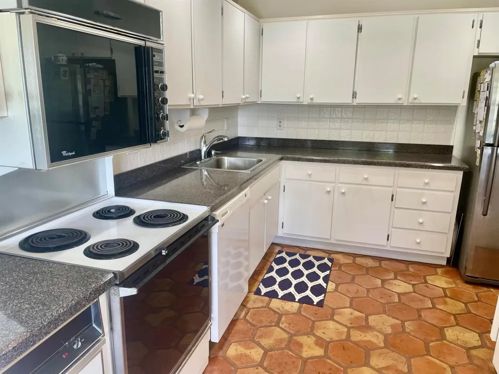 1 WESTGATE LANE #1B Boynton Beach, FL 33436