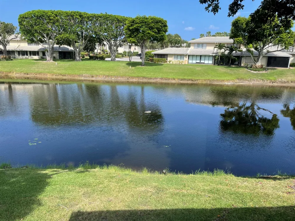 1 WESTGATE LANE #1B Boynton Beach, FL 33436