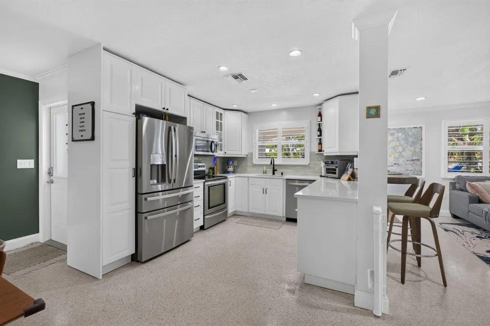 213 Fordham Drive Lake Worth, FL 33460