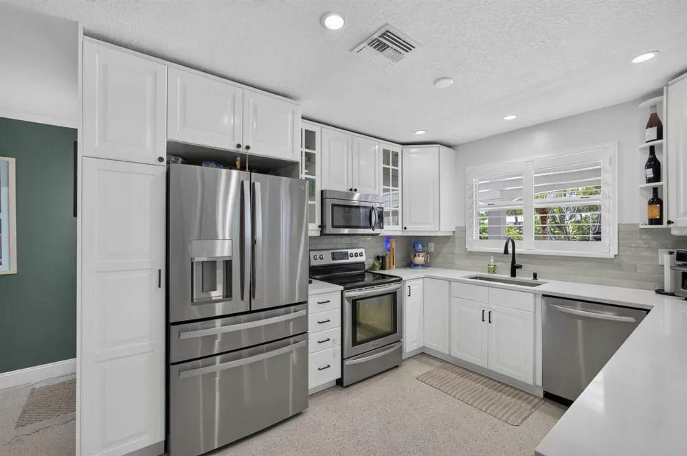 213 Fordham Drive Lake Worth, FL 33460