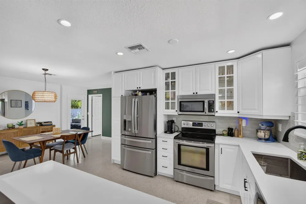 213 Fordham Drive Lake Worth, FL 33460