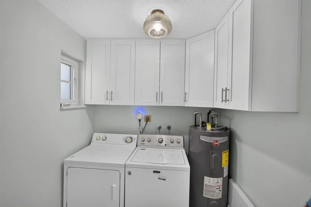 213 Fordham Drive Lake Worth, FL 33460
