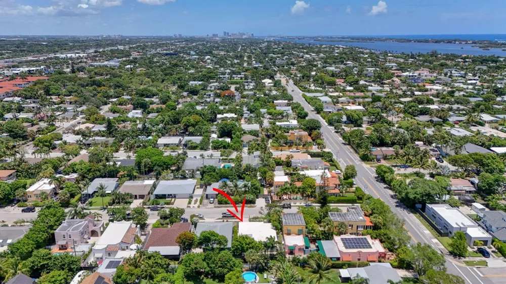 213 Fordham Drive Lake Worth, FL 33460
