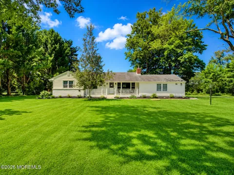 86 Extonville Road
