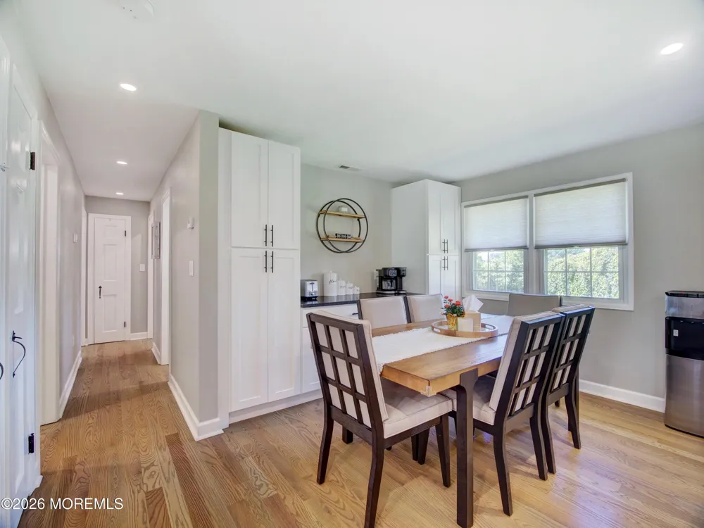 86 Extonville Road Hamilton, NJ 08620