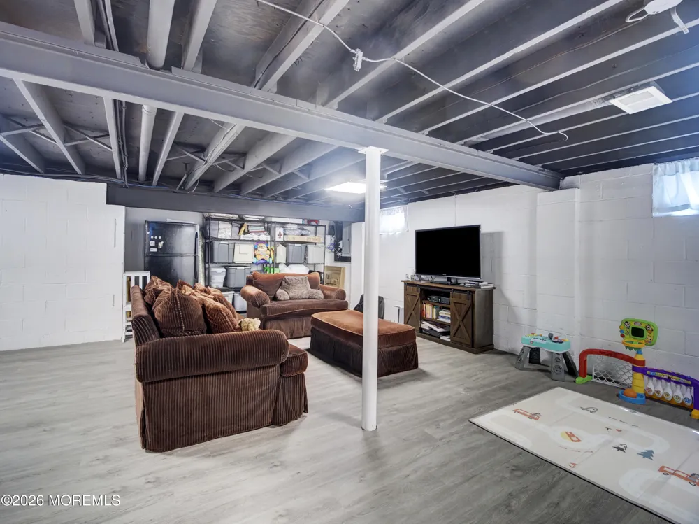 86 Extonville Road Hamilton, NJ 08620