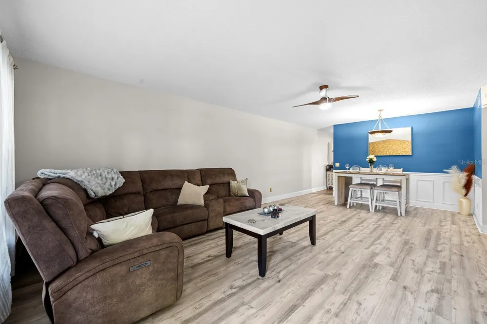 2416 WORLD PARKWAY BOULEVARD #26 Clearwater, FL 33763
