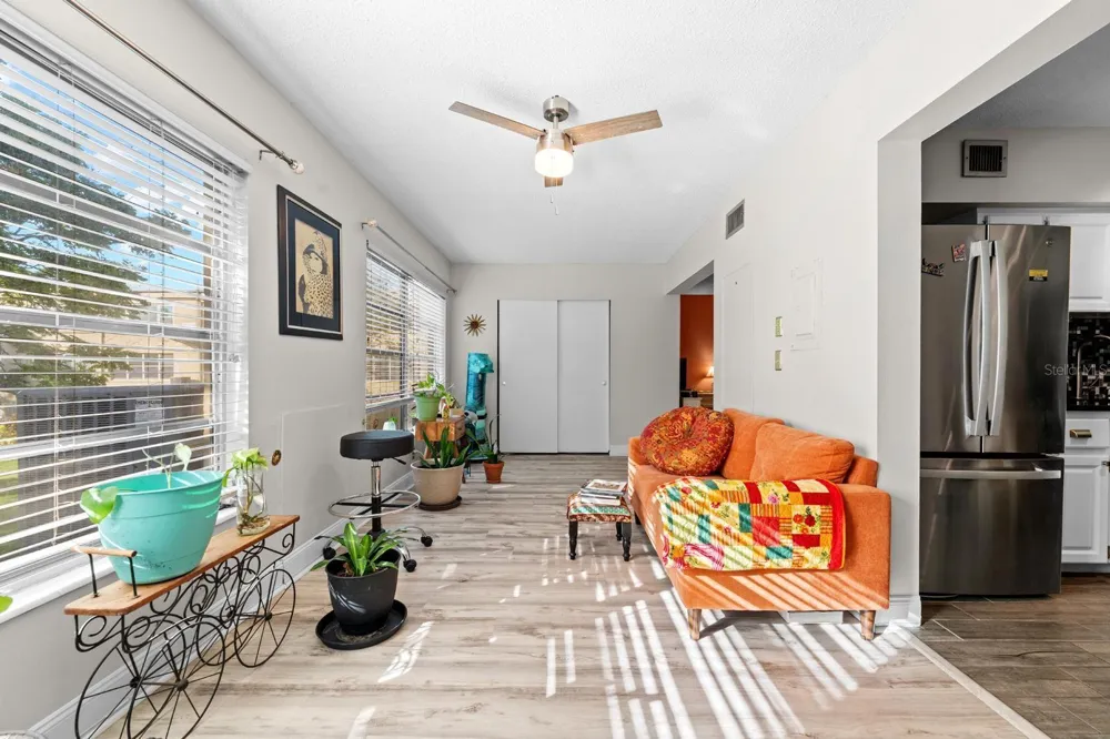 2416 WORLD PARKWAY BOULEVARD #26 Clearwater, FL 33763