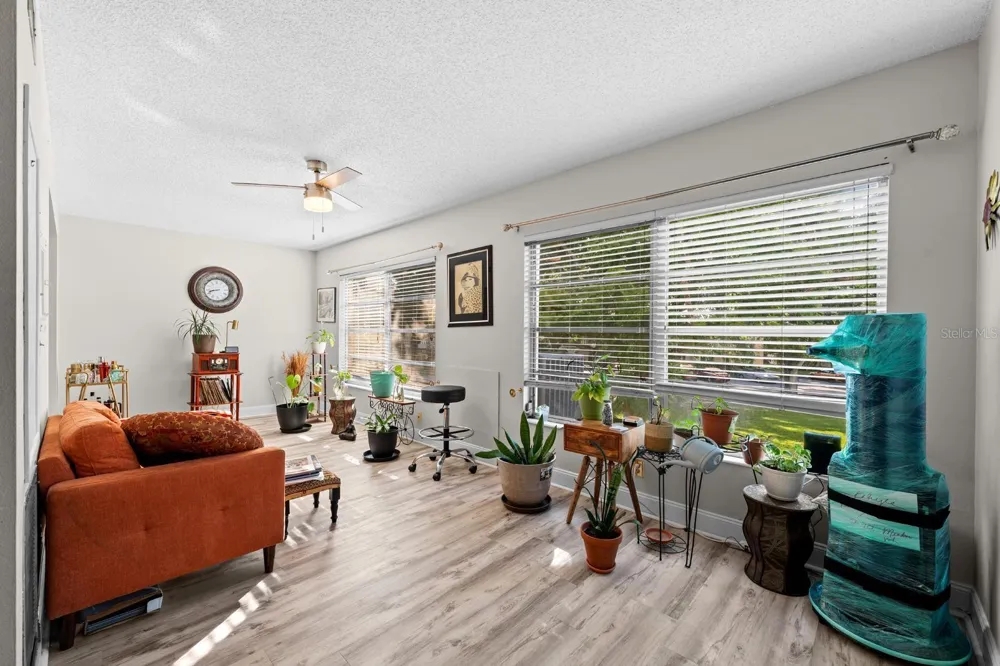 2416 WORLD PARKWAY BOULEVARD #26 Clearwater, FL 33763