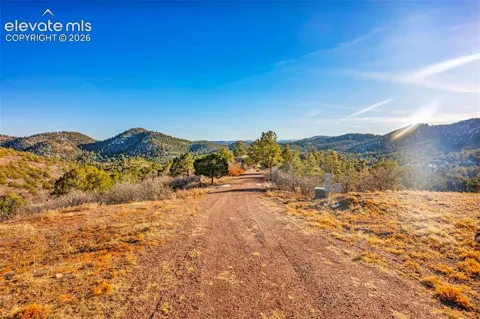 303 Peak View Place
