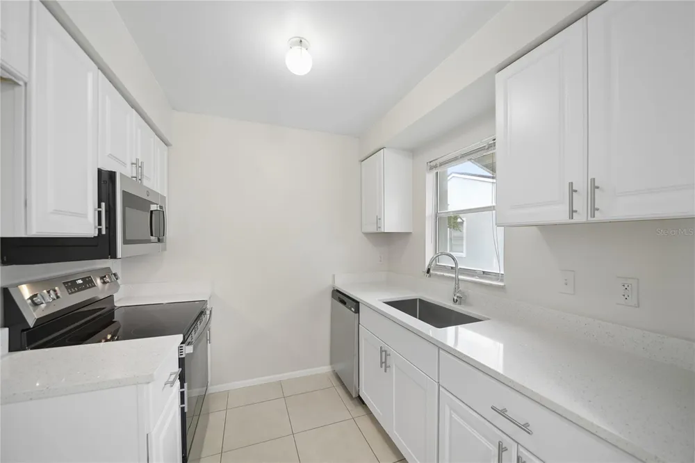 107 DORCHESTER SQUARE Lake Mary, FL 32746
