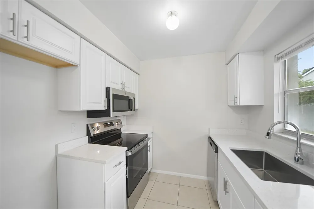 107 DORCHESTER SQUARE Lake Mary, FL 32746