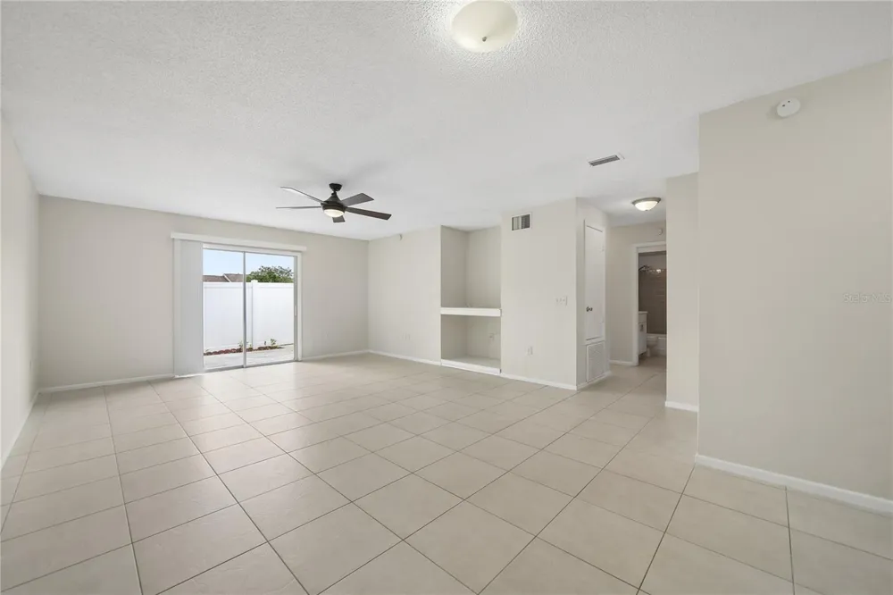 107 DORCHESTER SQUARE Lake Mary, FL 32746
