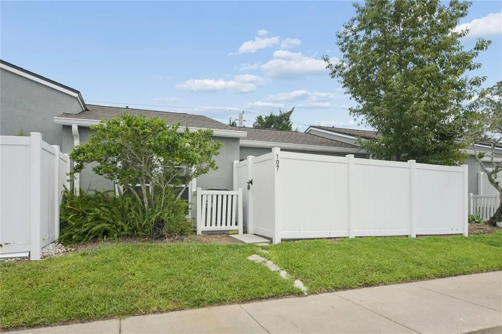 107 DORCHESTER SQUARE Lake Mary, FL 32746