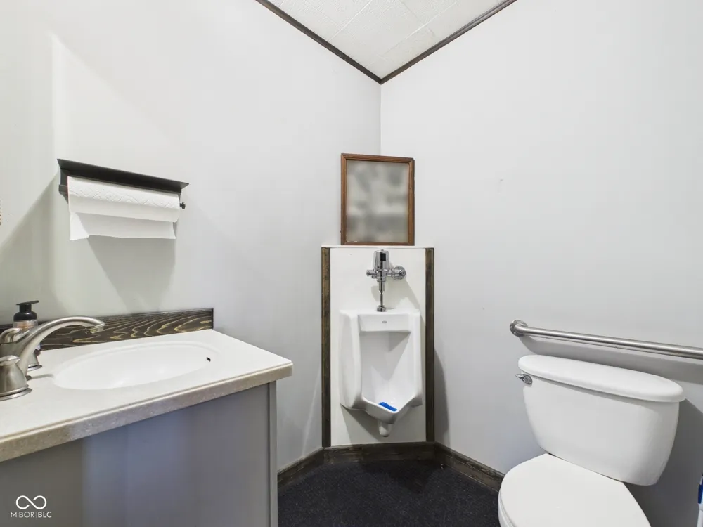 517 Locust Street Middletown, IN 47356