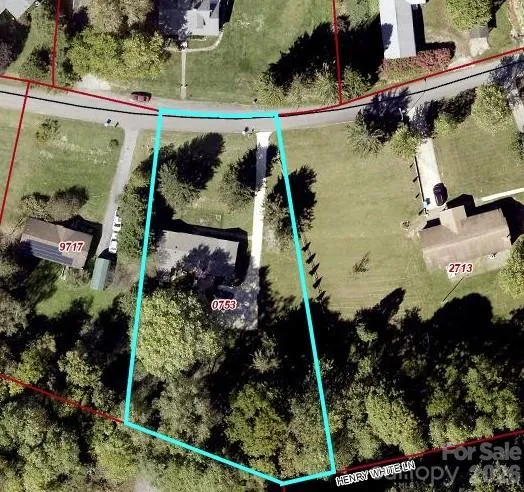 32 Reeves Road Leicester, NC 28748