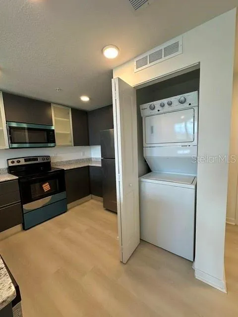 5563 MILLENIA PARK BOULEVARD #508 Orlando, FL 32839