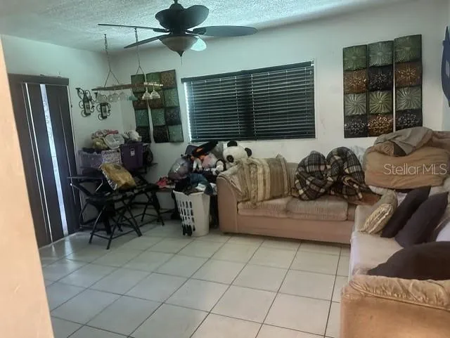 4618 POMPANO DRIVE Tampa, FL 33617